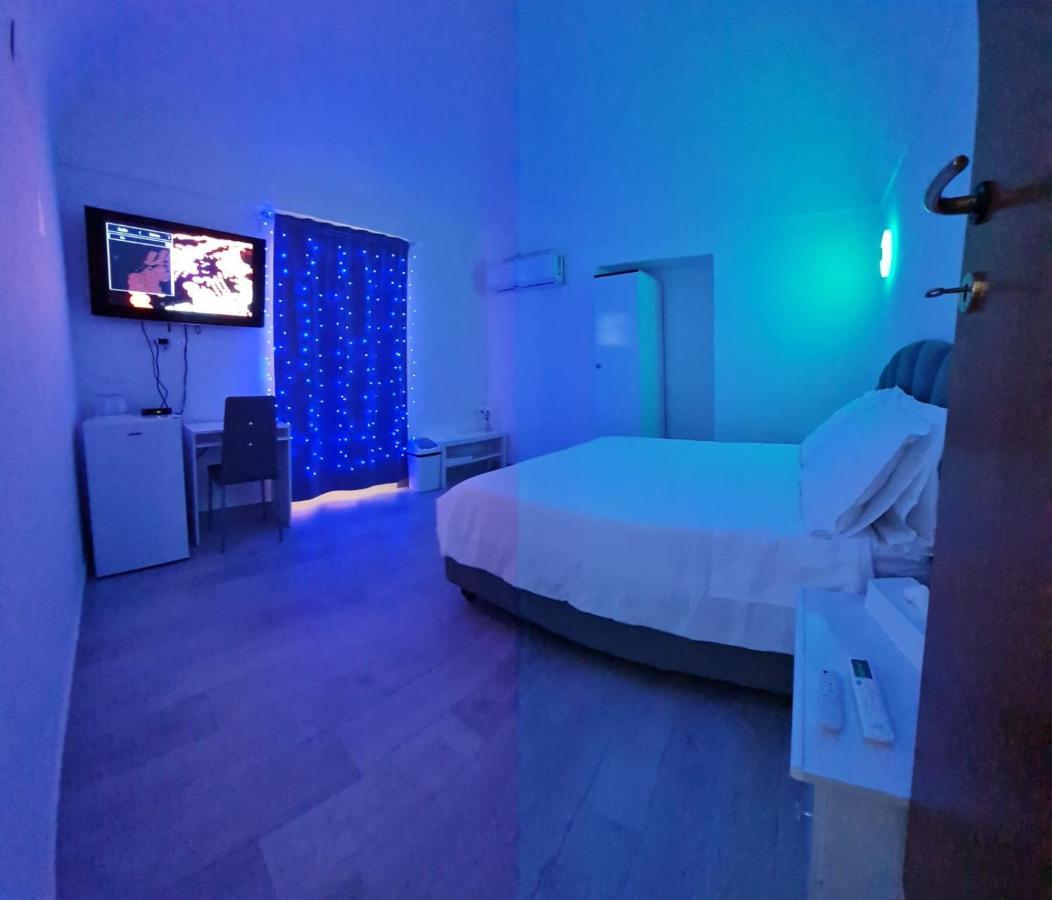 Me Besito Bed & Breakfast Ari Exterior foto